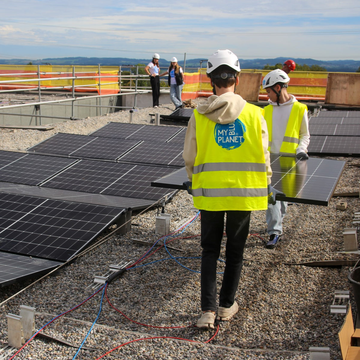Beteiligung an der Solarstromproduktion der Sekundarschule Looren Maur