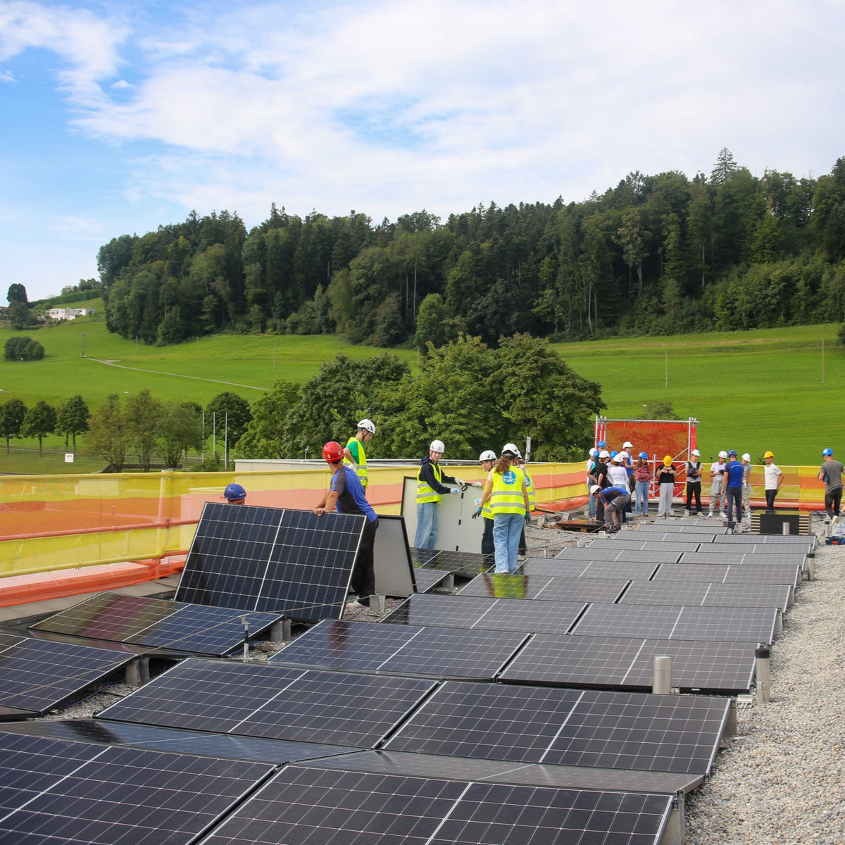 Beteiligung an der Solarstromproduktion der Sekundarschule Looren Maur
